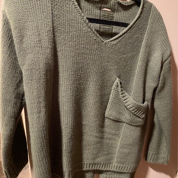 SHEIN Sweaters - Distressed green sweater